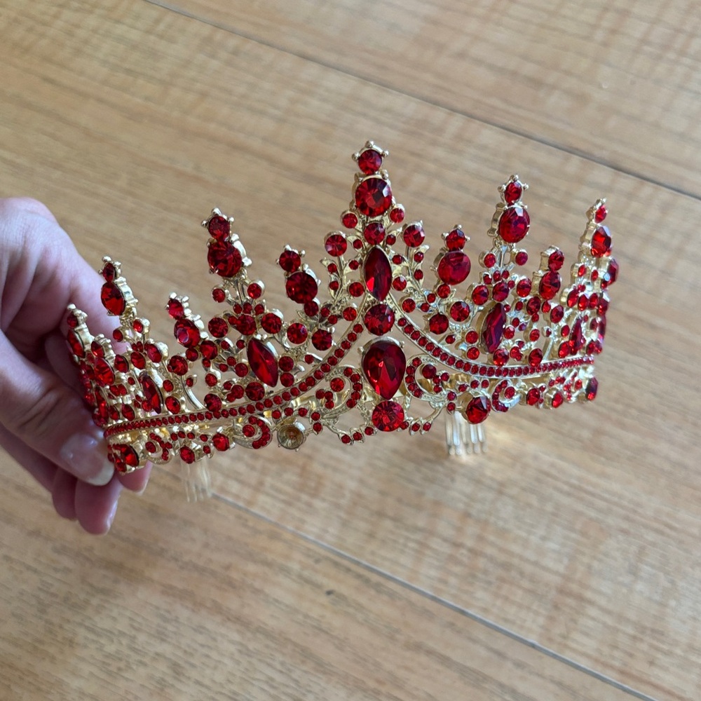 Elegant Red and Gold Tiara Crown Halloween Cosplay